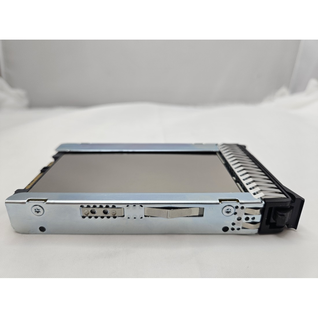 IBM ESGE 387GB Enterprise SSD 4k SAS SFF-3: 00LY333 00LY603